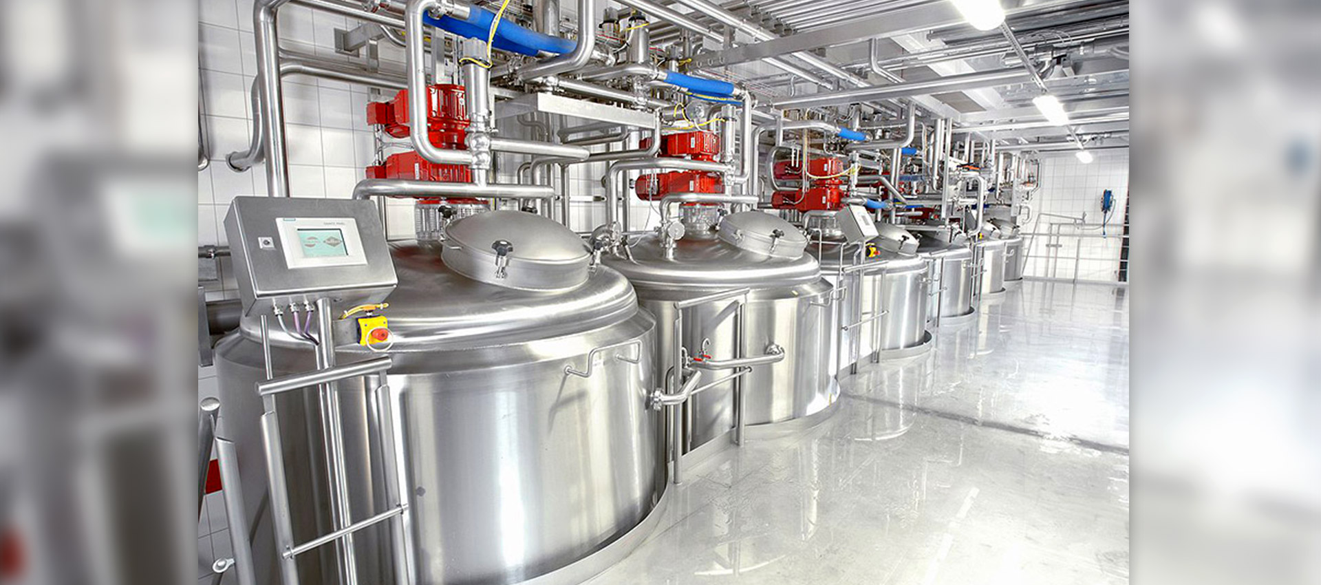 Tank und Apparate Barth GmbH: Lagertanks Ruehrwerk Tanks 02