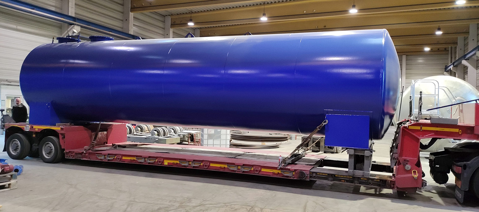 Slideshow Oberirdisch Liegende Tanks 03