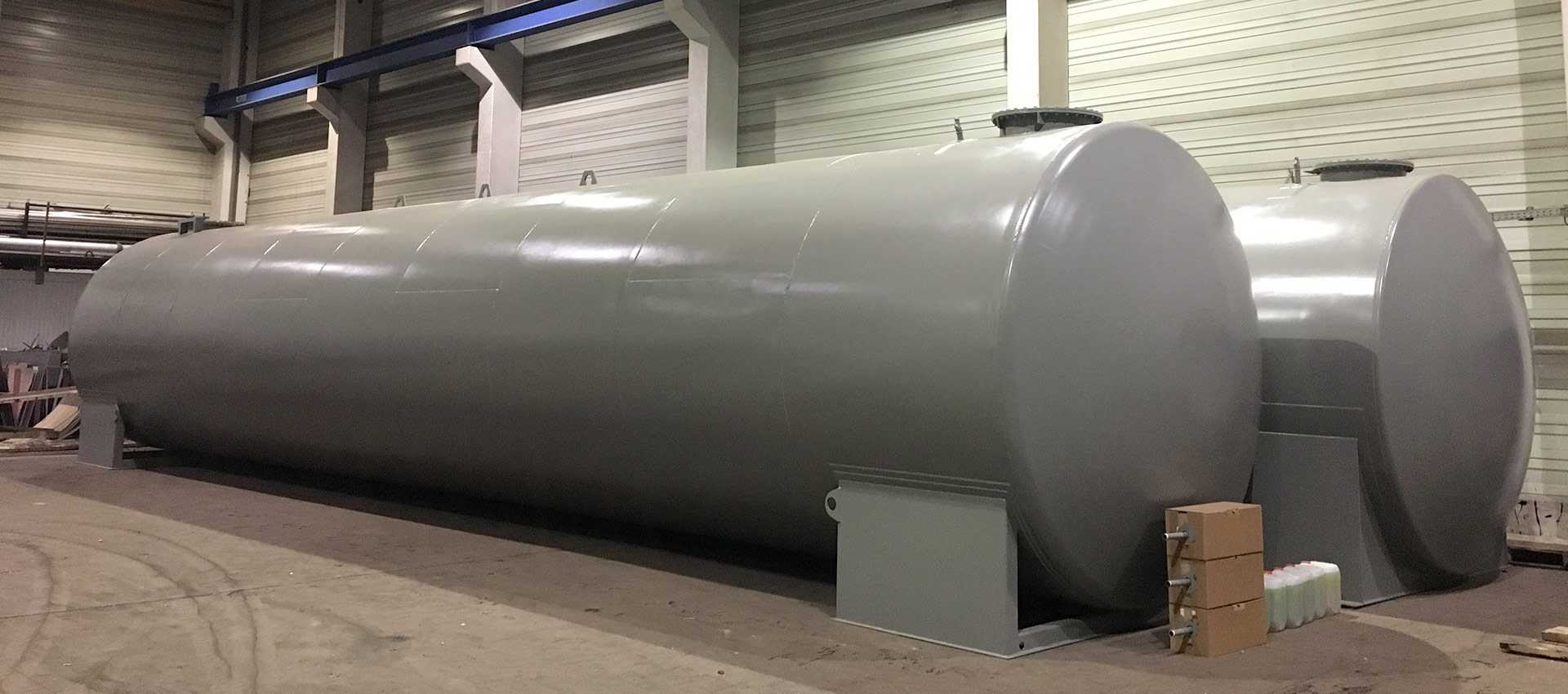 Oberirdisch Liegende Tanks 06: Tank und Apparate Barth GmbH