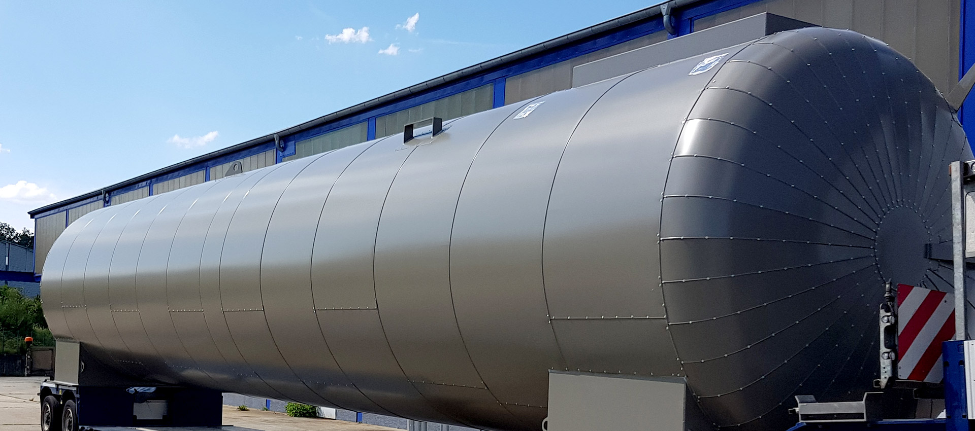 Tank und Apparate Barth GmbH: Pufferspeicher Waermespeicher Kaeltespeicher 03