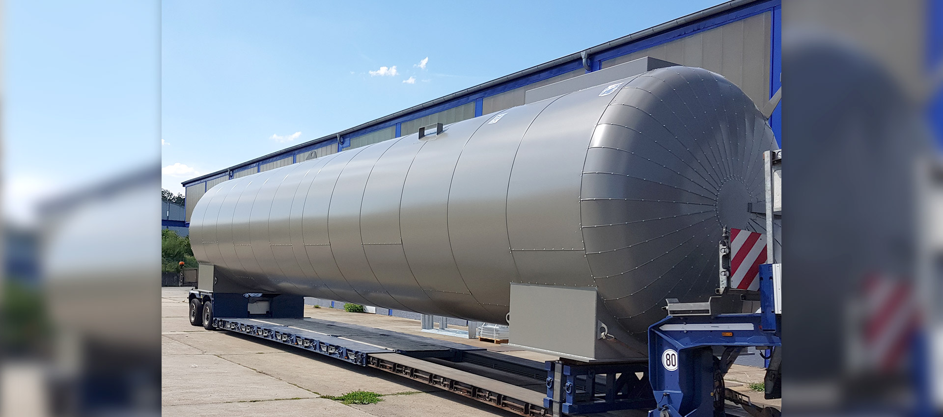 Tank und Apparate Barth GmbH: Löschwassertanks mieten 03